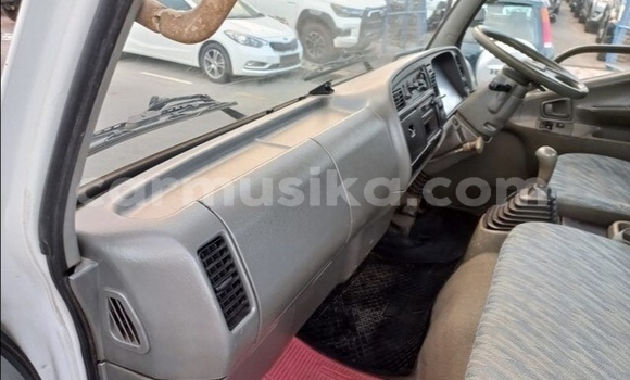 Tenga Tsaru Mitsubishi Canter Chena Rori in Beitbridge in Matabeleland South Tenga Tsaru Mitsubishi Canter Chena Rori in Beitbridge in Matabeleland South