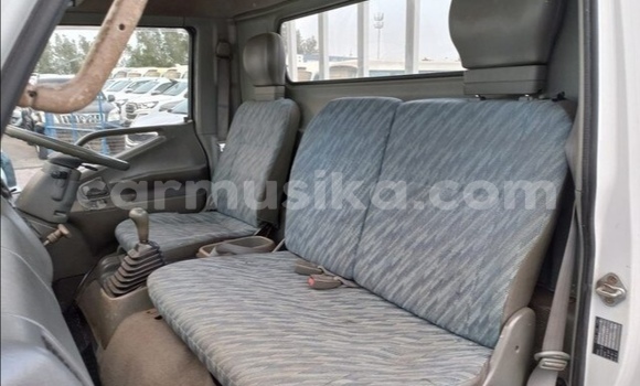 Tenga Tsaru Mitsubishi Canter Chena Rori in Beitbridge in Matabeleland South Tenga Tsaru Mitsubishi Canter Chena Rori in Beitbridge in Matabeleland South