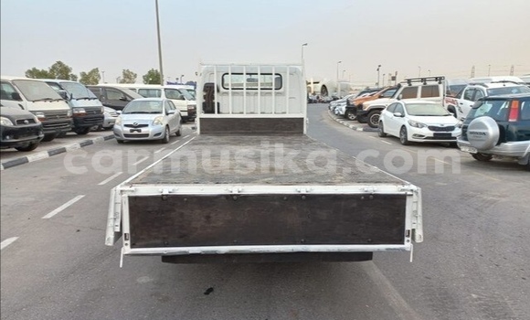 Tenga Tsaru Mitsubishi Canter Chena Rori in Beitbridge in Matabeleland South Tenga Tsaru Mitsubishi Canter Chena Rori in Beitbridge in Matabeleland South