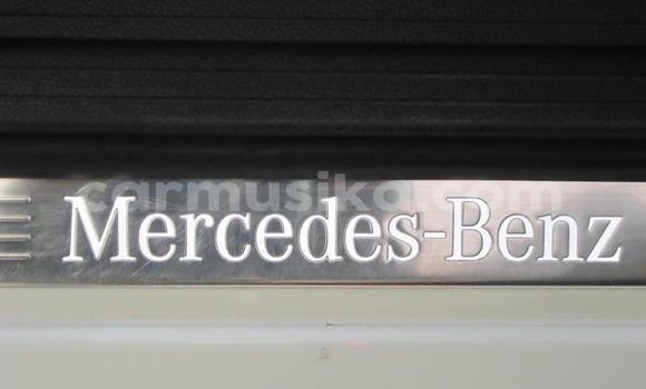 Nunua Ilio tumika Mercedes-Benz C180 coupe Nyeupe Gari ndani ya Beitbridge nchini Matabeleland Kusini Nunua Ilio tumika Mercedes-Benz C180 coupe Nyeupe Gari ndani ya Beitbridge nchini Matabeleland Kusini
