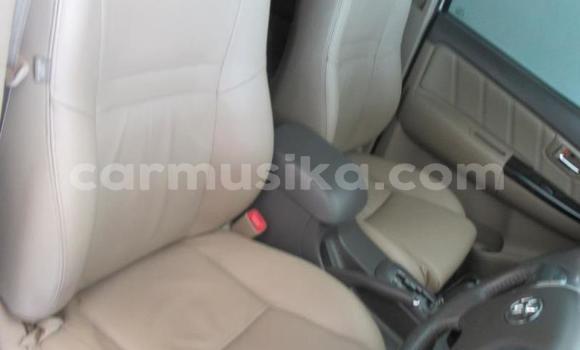 Acheter Occasion Voiture Toyota Fortuner Gris à Beitbridge, Matabeleland South Acheter Occasion Voiture Toyota Fortuner Gris à Beitbridge, Matabeleland South