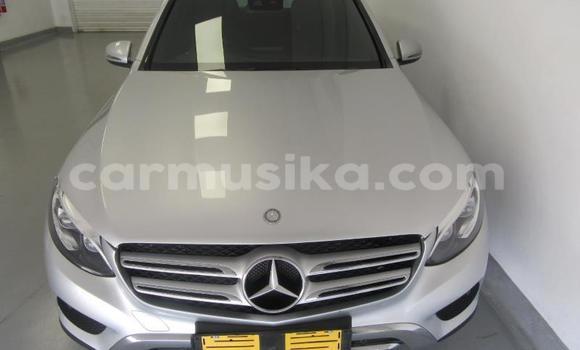 Tenga Tsaru Mercedes-Benz C180 coupe Sirivha Mota in Beitbridge in Matabeleland South