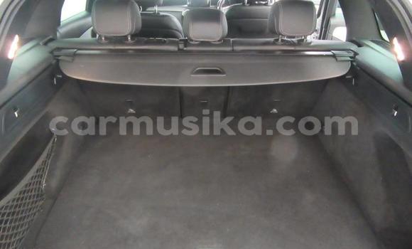 Nunua Ilio tumika Mercedes-Benz C180 coupe Fedha Gari ndani ya Beitbridge nchini Matabeleland Kusini Nunua Ilio tumika Mercedes-Benz C180 coupe Fedha Gari ndani ya Beitbridge nchini Matabeleland Kusini