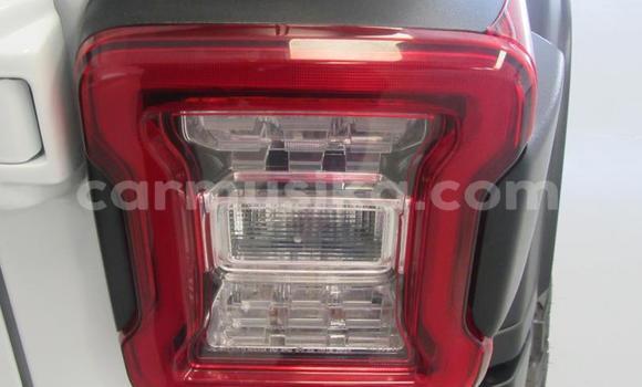 Tenga Tsaru Jeep Cherokee Chena Mota in Beitbridge in Matabeleland South Tenga Tsaru Jeep Cherokee Chena Mota in Beitbridge in Matabeleland South