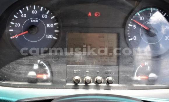 Nunua Ilio tumika Nissan UD Nyeupe Lori ndani ya Beitbridge nchini Matabeleland Kusini Nunua Ilio tumika Nissan UD Nyeupe Lori ndani ya Beitbridge nchini Matabeleland Kusini