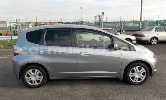 Acheter Occasion Voiture Honda Fit Gris à Beitbridge, Matabeleland South Acheter Occasion Voiture Honda Fit Gris à Beitbridge, Matabeleland South