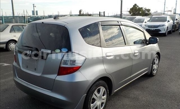 Acheter Occasion Voiture Honda Fit Gris à Beitbridge, Matabeleland South Acheter Occasion Voiture Honda Fit Gris à Beitbridge, Matabeleland South