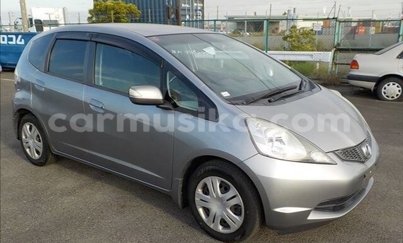 Acheter Occasion Voiture Honda Fit Gris à Beitbridge, Matabeleland South Acheter Occasion Voiture Honda Fit Gris à Beitbridge, Matabeleland South