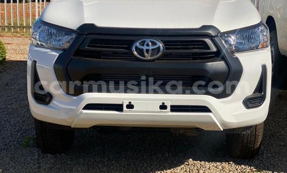 Nunua Mpya Toyota Hilux Nyeupe Gari ndani ya Harare nchini Harare Nunua Mpya Toyota Hilux Nyeupe Gari ndani ya Harare nchini Harare
