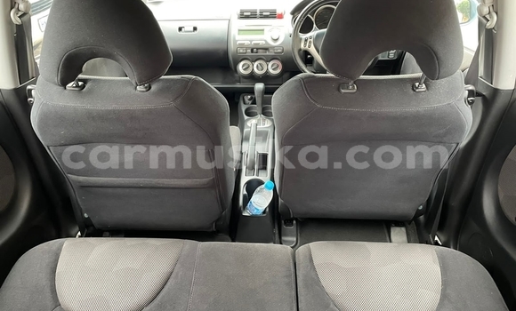 Buy Used Honda Jazz Blue Car in Beitbridge in Matabeleland South Buy Used Honda Jazz Blue Car in Beitbridge in Matabeleland South