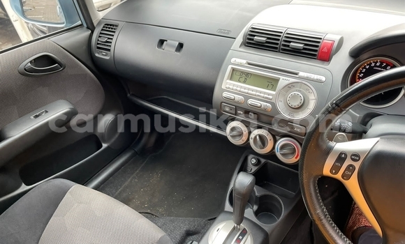 Buy Used Honda Jazz Blue Car in Beitbridge in Matabeleland South Buy Used Honda Jazz Blue Car in Beitbridge in Matabeleland South