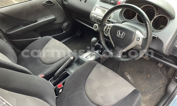 Buy Used Honda Jazz Blue Car in Beitbridge in Matabeleland South Buy Used Honda Jazz Blue Car in Beitbridge in Matabeleland South