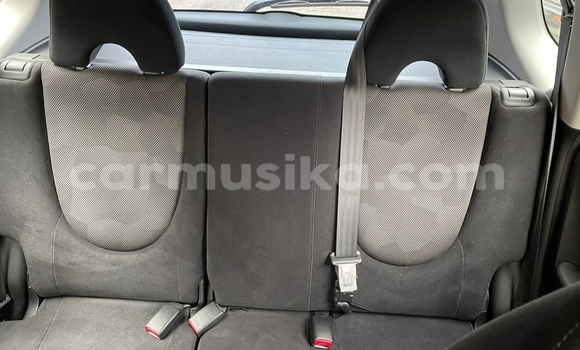 Buy Used Honda Jazz Blue Car in Beitbridge in Matabeleland South Buy Used Honda Jazz Blue Car in Beitbridge in Matabeleland South