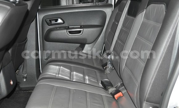 Buy Used Volkswagen Amarok Silver Car in Beitbridge in Matabeleland South Buy Used Volkswagen Amarok Silver Car in Beitbridge in Matabeleland South