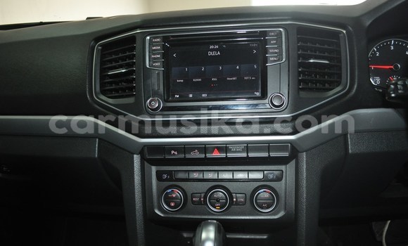 Buy Used Volkswagen Amarok Silver Car in Beitbridge in Matabeleland South Buy Used Volkswagen Amarok Silver Car in Beitbridge in Matabeleland South