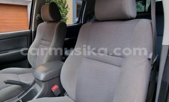 Acheter Occasion Voiture Toyota Hilux Blanc à Alexandra Park, Harare Acheter Occasion Voiture Toyota Hilux Blanc à Alexandra Park, Harare