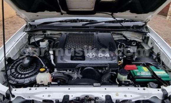 Acheter Occasion Voiture Toyota Hilux Blanc à Alexandra Park, Harare Acheter Occasion Voiture Toyota Hilux Blanc à Alexandra Park, Harare