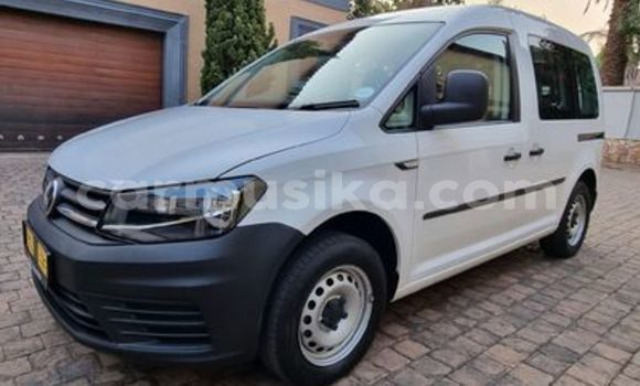 Acheter Occasion Voiture Volkswagen Caddy Blanc à Avondale, Harare Acheter Occasion Voiture Volkswagen Caddy Blanc à Avondale, Harare