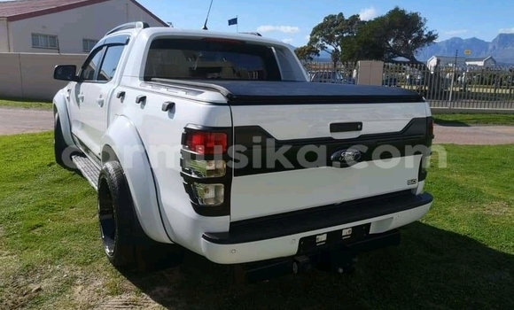 Acheter Occasion Voiture Ford Ranger Blanc à Bulawayo, Bulawayo Acheter Occasion Voiture Ford Ranger Blanc à Bulawayo, Bulawayo