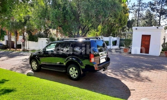 Buy Used Nissan Pathfinder Black Car in Bulawayo in Bulawayo Buy Used Nissan Pathfinder Black Car in Bulawayo in Bulawayo