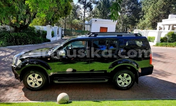 Buy Used Nissan Pathfinder Black Car in Bulawayo in Bulawayo Buy Used Nissan Pathfinder Black Car in Bulawayo in Bulawayo