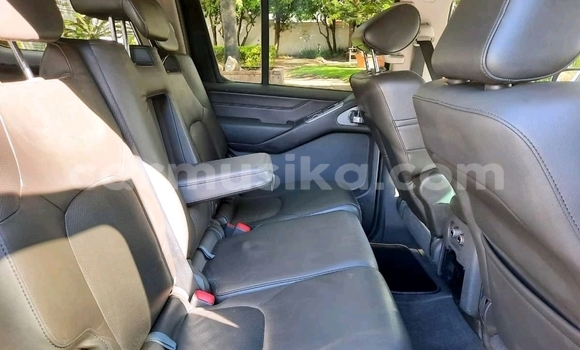Buy Used Nissan Pathfinder Black Car in Bulawayo in Bulawayo Buy Used Nissan Pathfinder Black Car in Bulawayo in Bulawayo