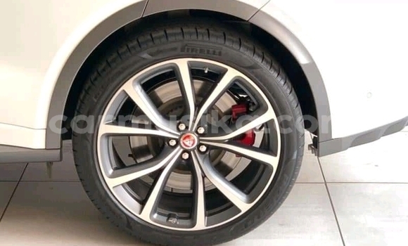 Acheter Occasion Voiture Jaguar F-Pace Blanc à Bulawayo, Bulawayo Acheter Occasion Voiture Jaguar F-Pace Blanc à Bulawayo, Bulawayo