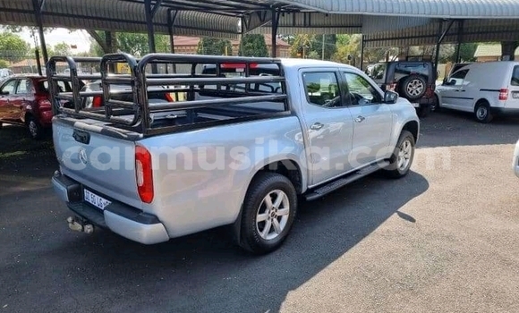 Acheter Occasion Voiture Mercedes-Benz GLC 250D Gris à Bulawayo, Bulawayo Acheter Occasion Voiture Mercedes-Benz GLC 250D Gris à Bulawayo, Bulawayo