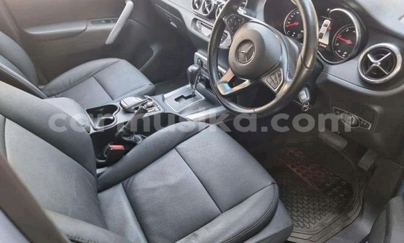 Acheter Occasion Voiture Mercedes-Benz GLC 250D Gris à Bulawayo, Bulawayo Acheter Occasion Voiture Mercedes-Benz GLC 250D Gris à Bulawayo, Bulawayo