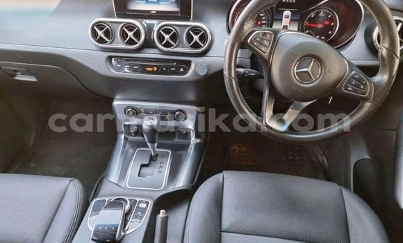 Acheter Occasion Voiture Mercedes-Benz GLC 250D Gris à Bulawayo, Bulawayo Acheter Occasion Voiture Mercedes-Benz GLC 250D Gris à Bulawayo, Bulawayo