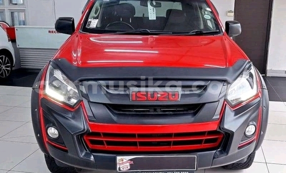 Acheter Occasion Voiture Isuzu V-Cross 4x4 Rouge à Borrowdale, Harare Acheter Occasion Voiture Isuzu V-Cross 4x4 Rouge à Borrowdale, Harare
