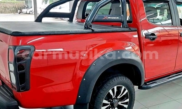 Acheter Occasion Voiture Isuzu V-Cross 4x4 Rouge à Borrowdale, Harare Acheter Occasion Voiture Isuzu V-Cross 4x4 Rouge à Borrowdale, Harare