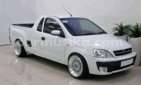 Acheter Occasion Voiture Chevrolet Captiva Blanc à Bulawayo, Bulawayo Acheter Occasion Voiture Chevrolet Captiva Blanc à Bulawayo, Bulawayo