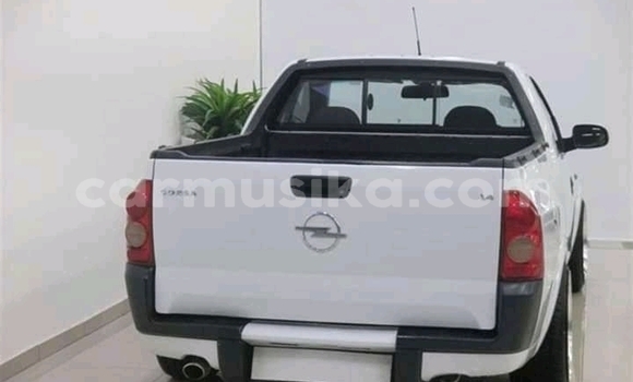 Acheter Occasion Voiture Chevrolet Captiva Blanc à Bulawayo, Bulawayo Acheter Occasion Voiture Chevrolet Captiva Blanc à Bulawayo, Bulawayo