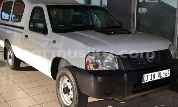Acheter Occasion Voiture Nissan NP 300 Blanc à Beitbridge, Matabeleland South Acheter Occasion Voiture Nissan NP 300 Blanc à Beitbridge, Matabeleland South