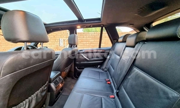 Buy Used BMW X5 White Car in Beitbridge in Matabeleland South Buy Used BMW X5 White Car in Beitbridge in Matabeleland South