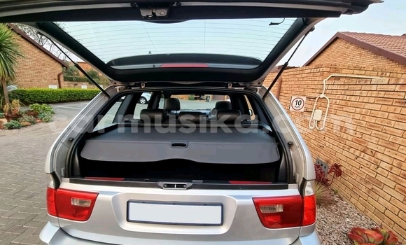 Buy Used BMW X5 White Car in Beitbridge in Matabeleland South Buy Used BMW X5 White Car in Beitbridge in Matabeleland South