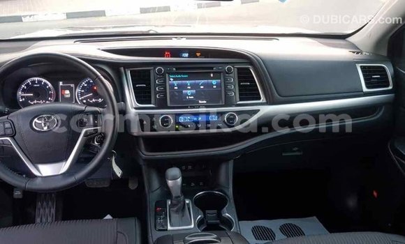 Tenga Imported Toyota Highlander Zvimwe Mota in Import - Dubai in Harare Tenga Imported Toyota Highlander Zvimwe Mota in Import - Dubai in Harare