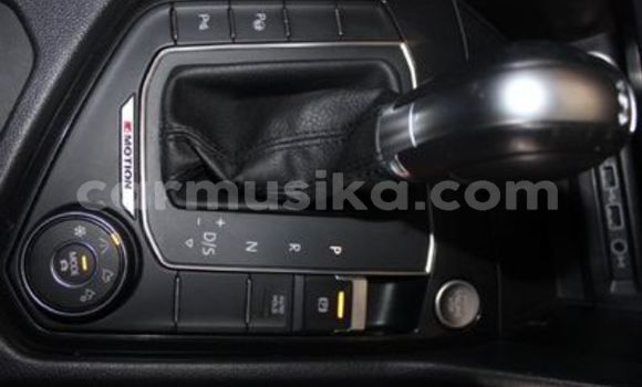 Nunua Ilio tumika Volkswagen Tiguan Nyeusi Gari ndani ya Beitbridge nchini Matabeleland Kusini Nunua Ilio tumika Volkswagen Tiguan Nyeusi Gari ndani ya Beitbridge nchini Matabeleland Kusini