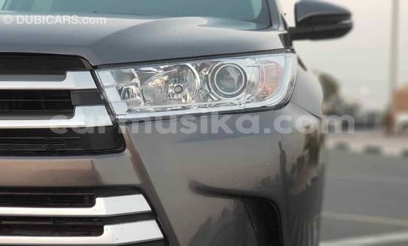Tenga Imported Toyota Highlander Zvimwe Mota in Import - Dubai in Harare Tenga Imported Toyota Highlander Zvimwe Mota in Import - Dubai in Harare