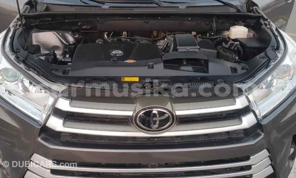 Tenga Imported Toyota Highlander Zvimwe Mota in Import - Dubai in Harare Tenga Imported Toyota Highlander Zvimwe Mota in Import - Dubai in Harare