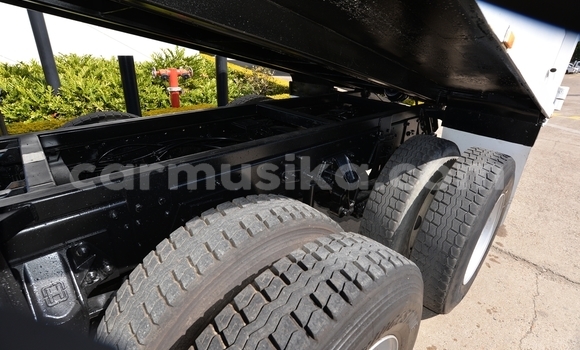 Buy Used Nissan UD White Truck in Beitbridge in Matabeleland South Buy Used Nissan UD White Truck in Beitbridge in Matabeleland South