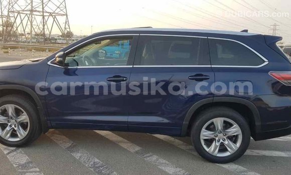 Tenga Imported Toyota Highlander Bhuruu Mota in Import - Dubai in Harare Tenga Imported Toyota Highlander Bhuruu Mota in Import - Dubai in Harare