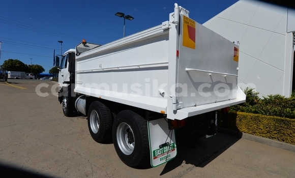 Buy Used Nissan UD White Truck in Beitbridge in Matabeleland South Buy Used Nissan UD White Truck in Beitbridge in Matabeleland South
