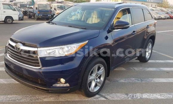 Tenga Imported Toyota Highlander Bhuruu Mota in Import - Dubai in Harare Tenga Imported Toyota Highlander Bhuruu Mota in Import - Dubai in Harare