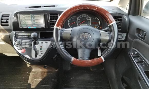 Acheter Occasion Voiture Toyota Allion Blanc à Beitbridge, Matabeleland South Acheter Occasion Voiture Toyota Allion Blanc à Beitbridge, Matabeleland South