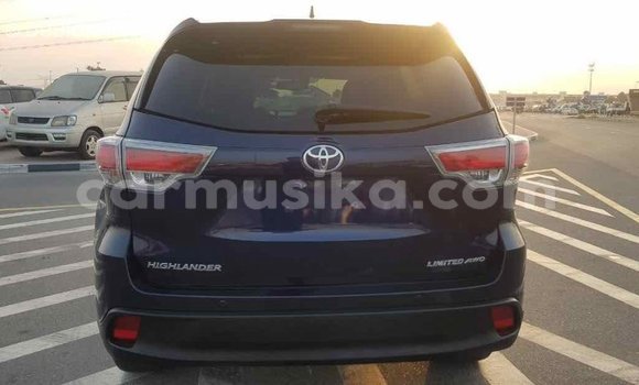 Tenga Imported Toyota Highlander Bhuruu Mota in Import - Dubai in Harare Tenga Imported Toyota Highlander Bhuruu Mota in Import - Dubai in Harare