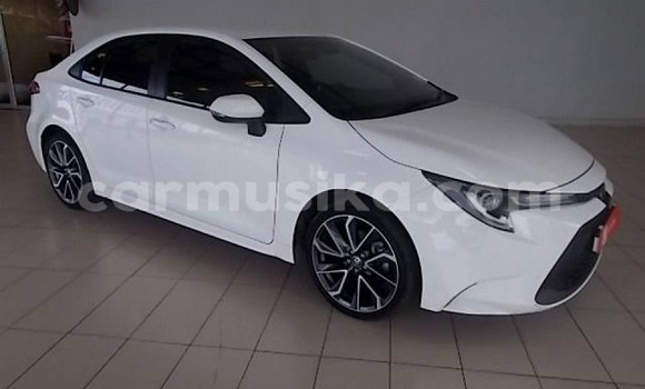 Nunua Ilio tumika Toyota Corolla Nyeupe Gari ndani ya Beitbridge nchini Matabeleland Kusini Nunua Ilio tumika Toyota Corolla Nyeupe Gari ndani ya Beitbridge nchini Matabeleland Kusini
