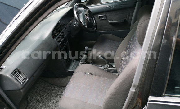 Acheter Occasion Voiture Toyota Sprinter Noir à Beitbridge, Matabeleland South Acheter Occasion Voiture Toyota Sprinter Noir à Beitbridge, Matabeleland South