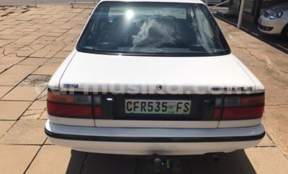 Acheter Occasion Voiture Toyota Corolla Blanc à Beitbridge, Matabeleland South Acheter Occasion Voiture Toyota Corolla Blanc à Beitbridge, Matabeleland South